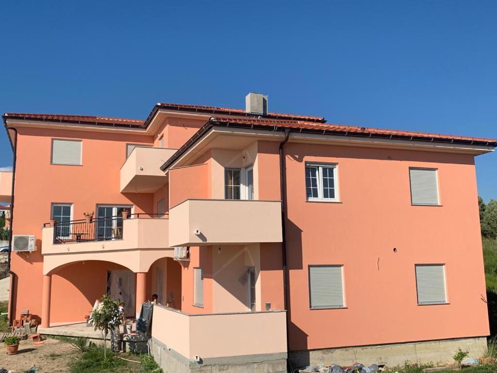 Apartments Luka Rtina Exterior photo